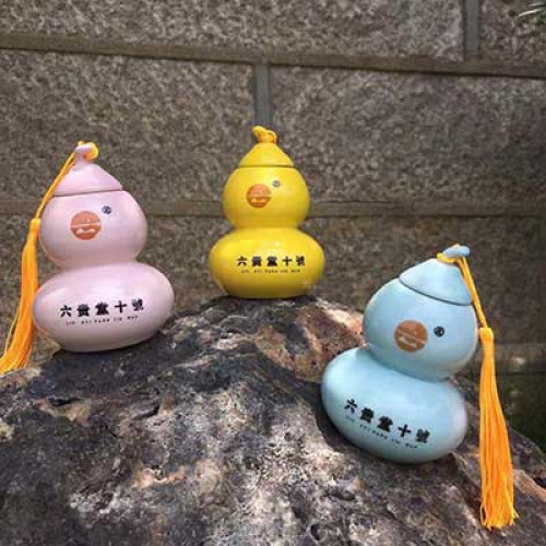 五气六贵枣  一瓶60克粉红色（98品米）