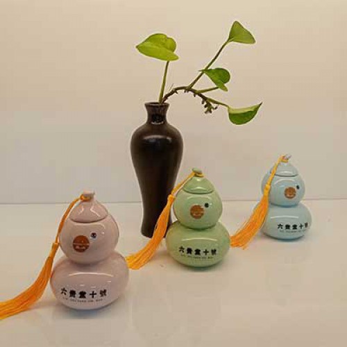 五气六贵枣一瓶60克青蓝色（98品米）