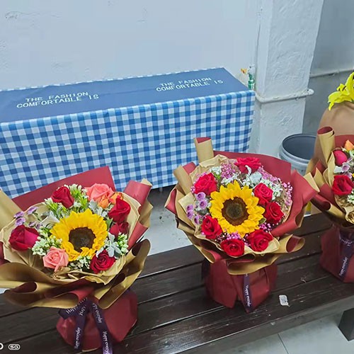 开业花篮  订婚 情人节百合花束  向日葵