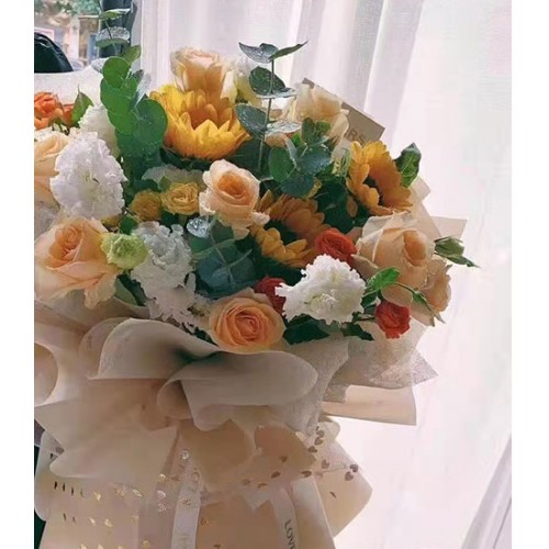 洛神玫瑰花束 白荔枝玫瑰  香槟粉 雪山玫瑰